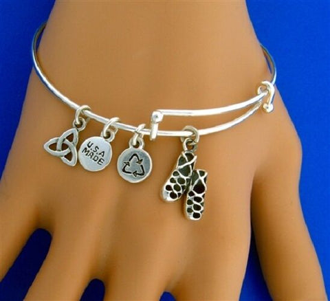 Pewter Shamrock Charm Adjustabl bangle USA